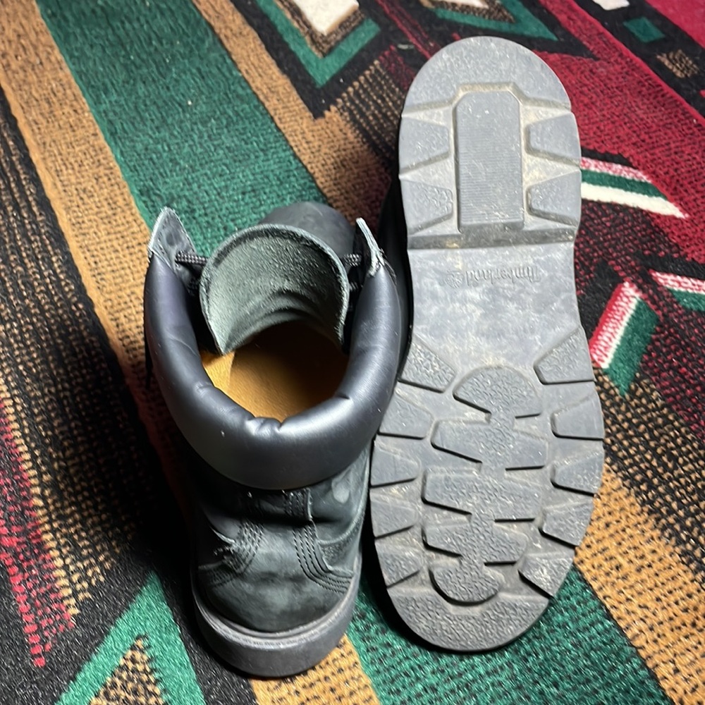Black Timberlands - image 3